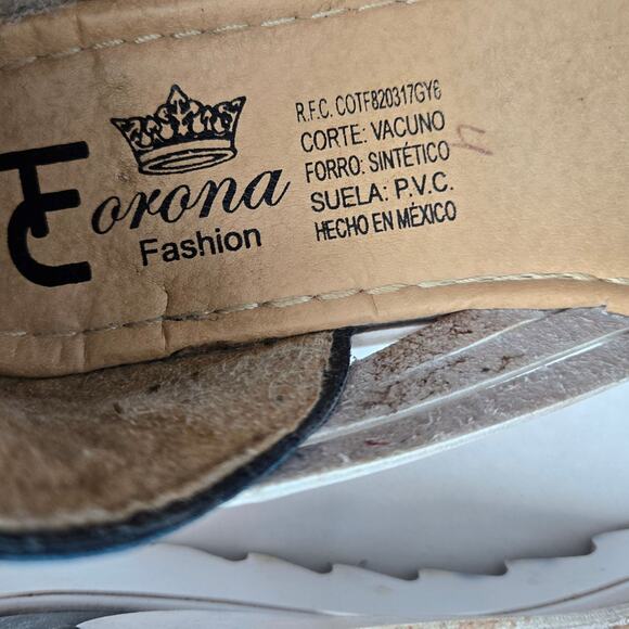 Corona Fashion Sandals Women's Red White Blue Leather Slip-ons-See Measurements) - Picture 4 of 9